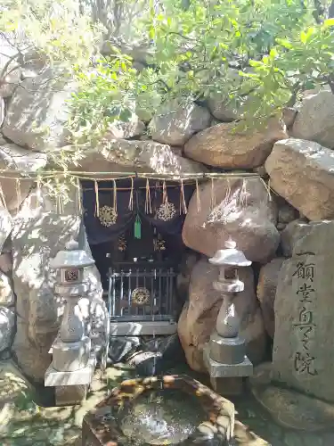 太融寺の{uncategorized: "未分類", other: "その他", undefined: "問題あり", building: "その他建物", grave: "お墓", sacred_gate: "鳥居", guardian: "狛犬", statue: "像", buddha: "仏像", history: "歴史", nature: "自然", garden: "庭園", animal: "動物", pagoda: "塔", temizu: "手水舎", mountain_gate: "山門・神門", sanctuary: "本殿・本堂", subordinate: "末社・摂社", art: "芸術", scenery: "景色", jizo: "地蔵", ema: "絵馬", goshuin: "御朱印", omikuji: "おみくじ", items: "授与品その他", amulet: "お守り", goshuincho: "御朱印帳", eats: "食事", festival: "お祭り", votive_dance: "神楽", shichigosan: "七五三参", wedding: "結婚式", experience: "体験その他", initially: "初詣", around: "周辺", anti_infection: "感染症対策"}