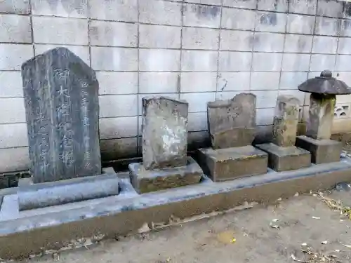 車返八幡神社の{uncategorized: "未分類", other: "その他", undefined: "問題あり", building: "その他建物", grave: "お墓", sacred_gate: "鳥居", guardian: "狛犬", statue: "像", buddha: "仏像", history: "歴史", nature: "自然", garden: "庭園", animal: "動物", pagoda: "塔", temizu: "手水舎", mountain_gate: "山門・神門", sanctuary: "本殿・本堂", subordinate: "末社・摂社", art: "芸術", scenery: "景色", jizo: "地蔵", ema: "絵馬", goshuin: "御朱印", omikuji: "おみくじ", items: "授与品その他", amulet: "お守り", goshuincho: "御朱印帳", eats: "食事", festival: "お祭り", votive_dance: "神楽", shichigosan: "七五三参", wedding: "結婚式", experience: "体験その他", initially: "初詣", around: "周辺", anti_infection: "感染症対策"}