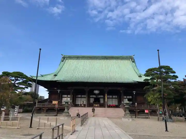 護国寺の本殿・本堂