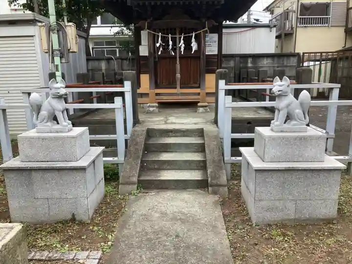 西守稲荷神社の狛犬
