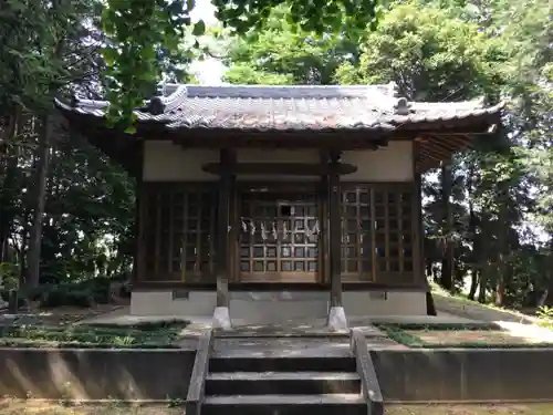 横見神社の本殿