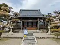 弘誓寺の本殿・本堂