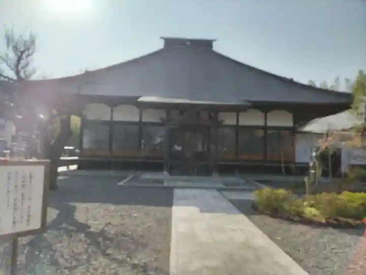 寿香寺の本殿・本堂