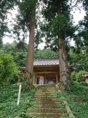 白久神社の本殿・本堂