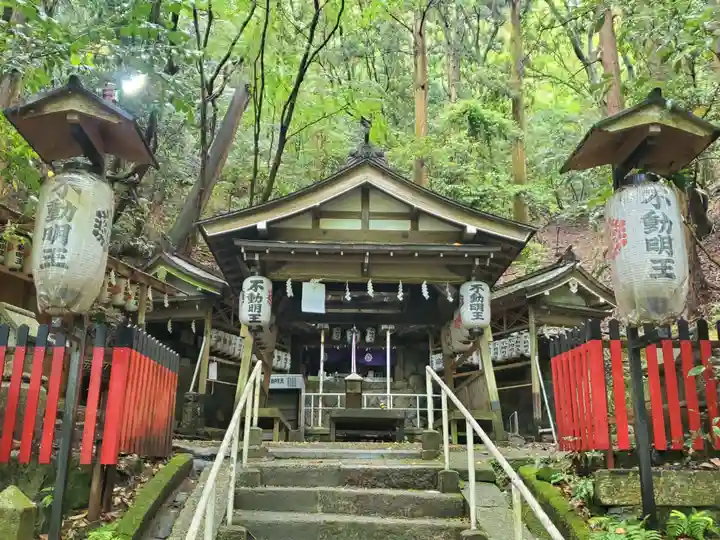 長等山不動明王の本殿・本堂