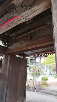 東寿寺の山門・神門