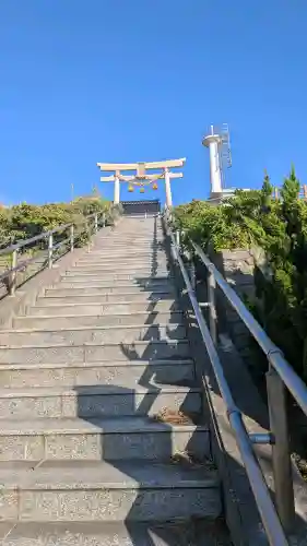 恵比寿大明神の{uncategorized: "未分類", other: "その他", undefined: "問題あり", building: "その他建物", grave: "お墓", sacred_gate: "鳥居", guardian: "狛犬", statue: "像", buddha: "仏像", history: "歴史", nature: "自然", garden: "庭園", animal: "動物", pagoda: "塔", temizu: "手水舎", mountain_gate: "山門・神門", sanctuary: "本殿・本堂", subordinate: "末社・摂社", art: "芸術", scenery: "景色", jizo: "地蔵", ema: "絵馬", goshuin: "御朱印", omikuji: "おみくじ", items: "授与品その他", amulet: "お守り", goshuincho: "御朱印帳", eats: "食事", festival: "お祭り", votive_dance: "神楽", shichigosan: "七五三参", wedding: "結婚式", experience: "体験その他", initially: "初詣", around: "周辺", anti_infection: "感染症対策"}