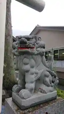 日々神社の狛犬