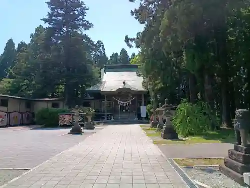 大館神明社の{uncategorized: "未分類", other: "その他", undefined: "問題あり", building: "その他建物", grave: "お墓", sacred_gate: "鳥居", guardian: "狛犬", statue: "像", buddha: "仏像", history: "歴史", nature: "自然", garden: "庭園", animal: "動物", pagoda: "塔", temizu: "手水舎", mountain_gate: "山門・神門", sanctuary: "本殿・本堂", subordinate: "末社・摂社", art: "芸術", scenery: "景色", jizo: "地蔵", ema: "絵馬", goshuin: "御朱印", omikuji: "おみくじ", items: "授与品その他", amulet: "お守り", goshuincho: "御朱印帳", eats: "食事", festival: "お祭り", votive_dance: "神楽", shichigosan: "七五三参", wedding: "結婚式", experience: "体験その他", initially: "初詣", around: "周辺", anti_infection: "感染症対策"}