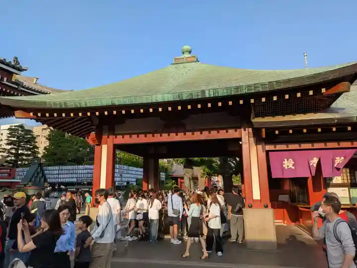 浅草寺の手水舎