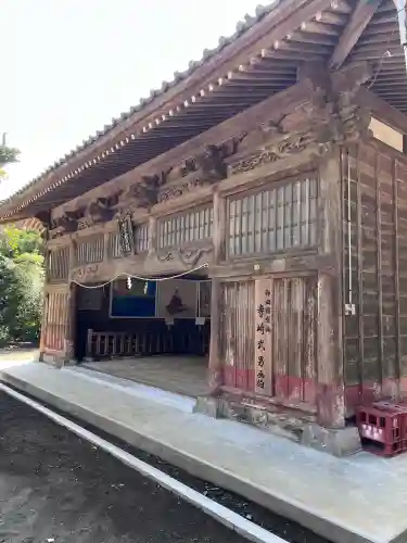 下立松原神社の{uncategorized: "未分類", other: "その他", undefined: "問題あり", building: "その他建物", grave: "お墓", sacred_gate: "鳥居", guardian: "狛犬", statue: "像", buddha: "仏像", history: "歴史", nature: "自然", garden: "庭園", animal: "動物", pagoda: "塔", temizu: "手水舎", mountain_gate: "山門・神門", sanctuary: "本殿・本堂", subordinate: "末社・摂社", art: "芸術", scenery: "景色", jizo: "地蔵", ema: "絵馬", goshuin: "御朱印", omikuji: "おみくじ", items: "授与品その他", amulet: "お守り", goshuincho: "御朱印帳", eats: "食事", festival: "お祭り", votive_dance: "神楽", shichigosan: "七五三参", wedding: "結婚式", experience: "体験その他", initially: "初詣", around: "周辺", anti_infection: "感染症対策"}