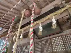 神明神社の本殿