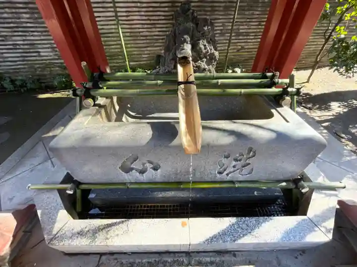 待乳山聖天(本龍院)の手水舎
