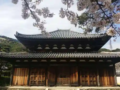 善福院釈迦堂の本殿・本堂