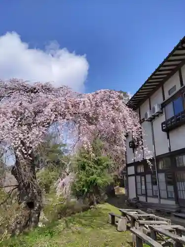 木幡山隠津島神社(二本松市)の庭園