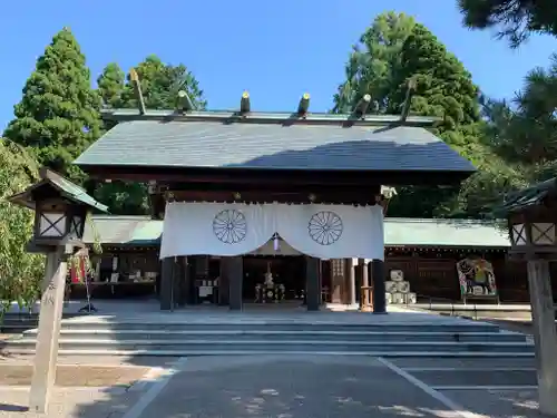 射水神社の本殿・本堂
