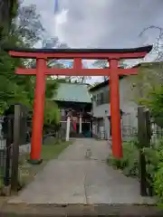 東山稲荷神社の鳥居