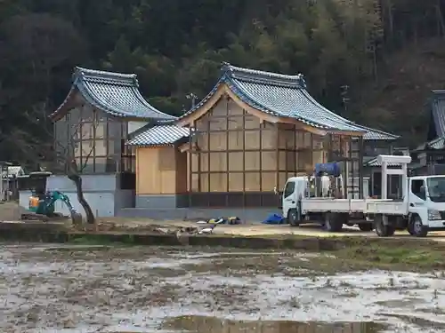 天満神社の本殿