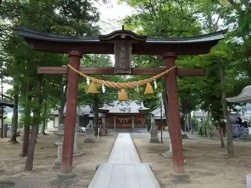 布制神社の鳥居