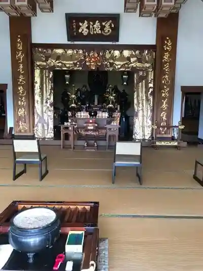了春寺の本殿