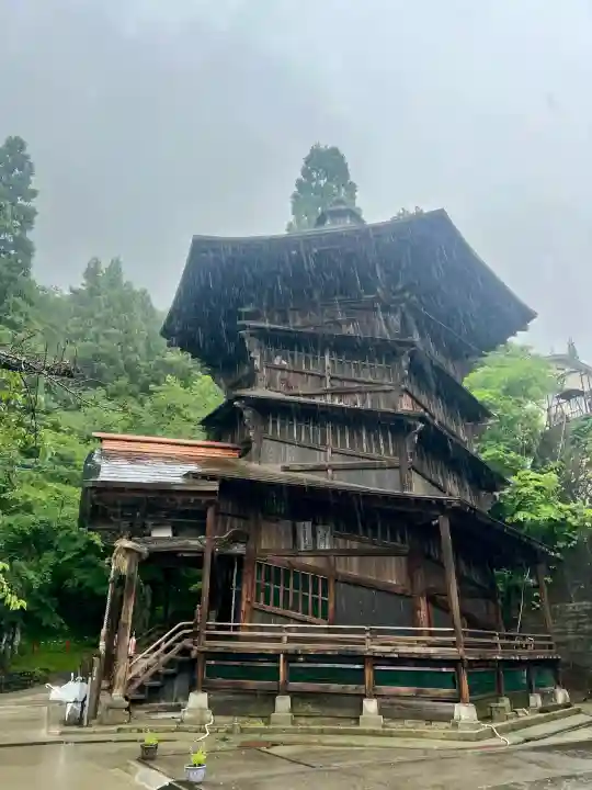 円通三匝堂(さざえ堂)(福島県)