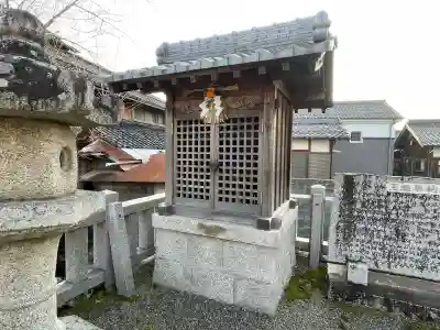 大神宮の{uncategorized: "未分類", other: "その他", undefined: "問題あり", building: "その他建物", grave: "お墓", sacred_gate: "鳥居", guardian: "狛犬", statue: "像", buddha: "仏像", history: "歴史", nature: "自然", garden: "庭園", animal: "動物", pagoda: "塔", temizu: "手水舎", mountain_gate: "山門・神門", sanctuary: "本殿・本堂", subordinate: "末社・摂社", art: "芸術", scenery: "景色", jizo: "地蔵", ema: "絵馬", goshuin: "御朱印", omikuji: "おみくじ", items: "授与品その他", amulet: "お守り", goshuincho: "御朱印帳", eats: "食事", festival: "お祭り", votive_dance: "神楽", shichigosan: "七五三参", wedding: "結婚式", experience: "体験その他", initially: "初詣", around: "周辺", anti_infection: "感染症対策"}
