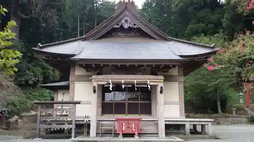 村山浅間神社の本殿