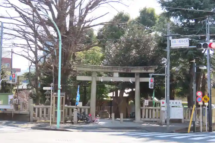 鳩森八幡神社の鳥居