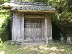 神明神社の本殿