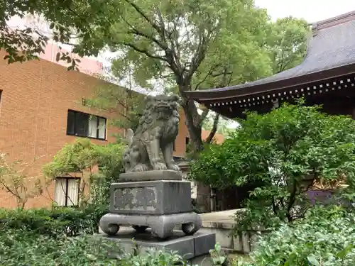若宮八幡社の狛犬