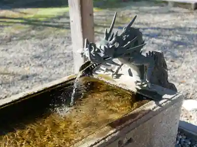 結城諏訪神社の手水舎