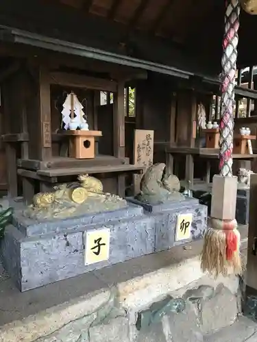 洲嵜神社の末社・摂社