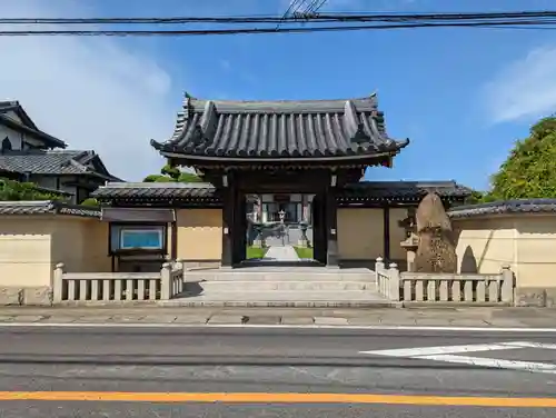 正満寺の山門・神門