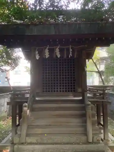 闇之森八幡社の末社・摂社