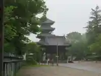 八事山 興正寺の山門・神門