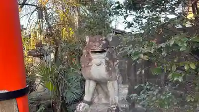 許波多神社（五ケ庄鎮座）の狛犬
