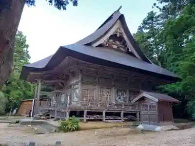国上寺の本殿・本堂