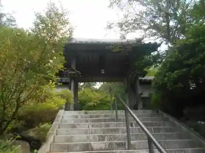 覚園寺の山門・神門
