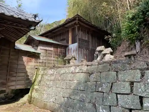 八幡神社の本殿・本堂