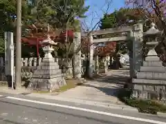 神明社の鳥居