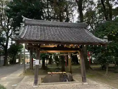 布智神社(本甲)の手水舎