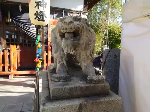 中津瀬神社の狛犬