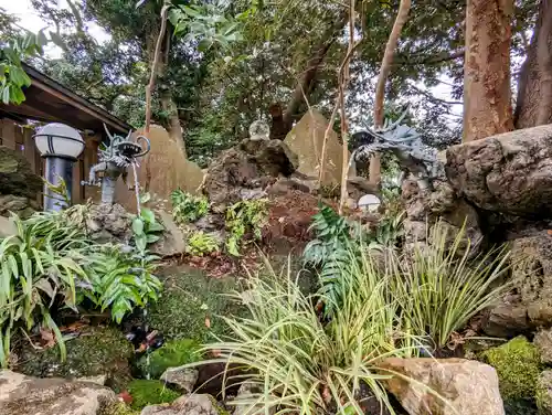 検見川神社の庭園