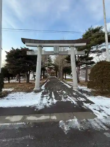 野田生神社の{uncategorized: "未分類", other: "その他", undefined: "問題あり", building: "その他建物", grave: "お墓", sacred_gate: "鳥居", guardian: "狛犬", statue: "像", buddha: "仏像", history: "歴史", nature: "自然", garden: "庭園", animal: "動物", pagoda: "塔", temizu: "手水舎", mountain_gate: "山門・神門", sanctuary: "本殿・本堂", subordinate: "末社・摂社", art: "芸術", scenery: "景色", jizo: "地蔵", ema: "絵馬", goshuin: "御朱印", omikuji: "おみくじ", items: "授与品その他", amulet: "お守り", goshuincho: "御朱印帳", eats: "食事", festival: "お祭り", votive_dance: "神楽", shichigosan: "七五三参", wedding: "結婚式", experience: "体験その他", initially: "初詣", around: "周辺", anti_infection: "感染症対策"}
