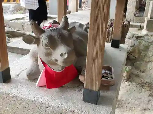 芦屋神社の像