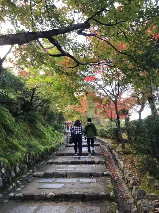 化野念仏寺の周辺