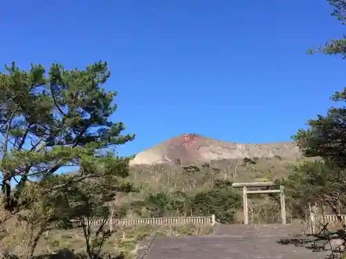 霧島神宮の建物その他