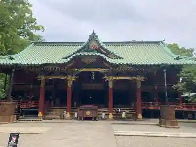根津神社の{uncategorized: "未分類", other: "その他", undefined: "問題あり", building: "その他建物", grave: "お墓", sacred_gate: "鳥居", guardian: "狛犬", statue: "像", buddha: "仏像", history: "歴史", nature: "自然", garden: "庭園", animal: "動物", pagoda: "塔", temizu: "手水舎", mountain_gate: "山門・神門", sanctuary: "本殿・本堂", subordinate: "末社・摂社", art: "芸術", scenery: "景色", jizo: "地蔵", ema: "絵馬", goshuin: "御朱印", omikuji: "おみくじ", items: "授与品その他", amulet: "お守り", goshuincho: "御朱印帳", eats: "食事", festival: "お祭り", votive_dance: "神楽", shichigosan: "七五三参", wedding: "結婚式", experience: "体験その他", initially: "初詣", around: "周辺", anti_infection: "感染症対策"}