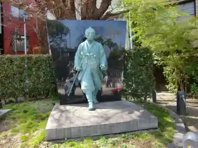 富岡八幡宮の像