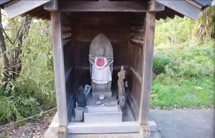 観音寺の地蔵